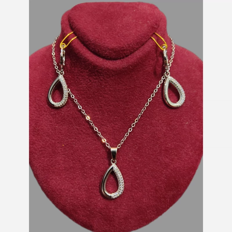 نیم ست اشکی نقره ای (پس کرایه)