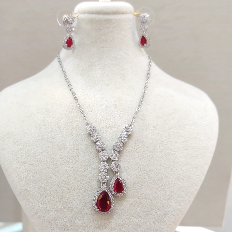 نیم ست جواهری طرح پ یاقوت سرخ (پس کرایه)