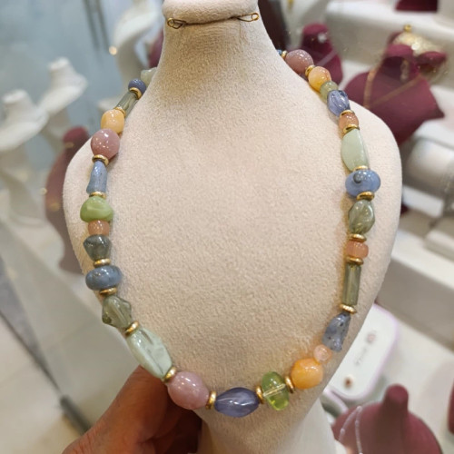 گردنبند هارمونی رنگها با جلوه ای خاص(پس کرایه)