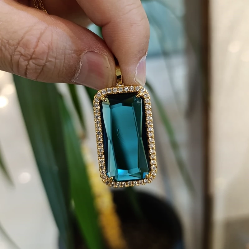 گردن آویز جواهری فیروزه ای(پس کرایه)