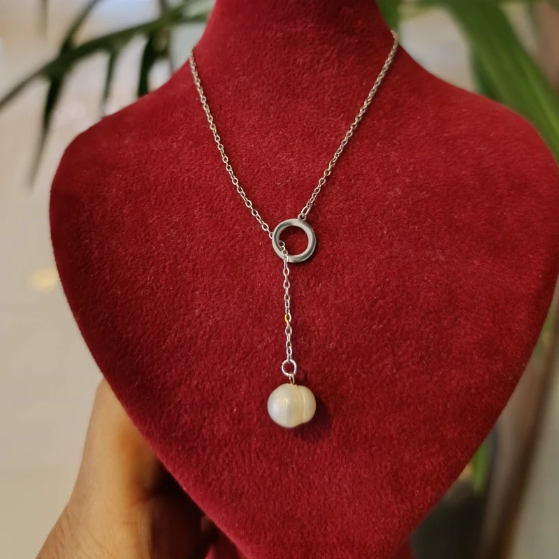 گردنبند مروارید پرورشی مدل آویز (پس کرایه)