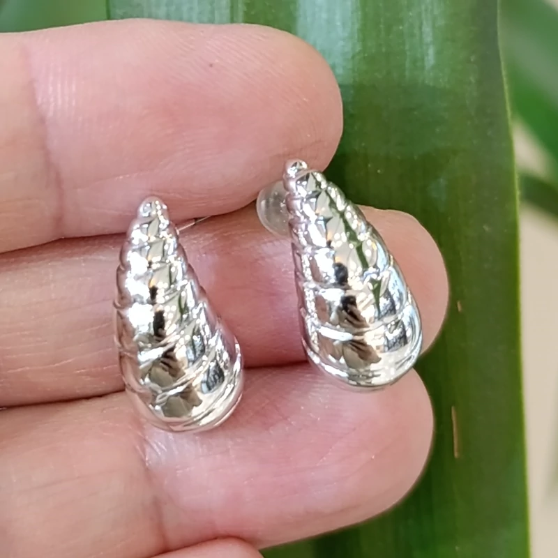 گوشواره های اشکی آینه ای موج دار کوچک