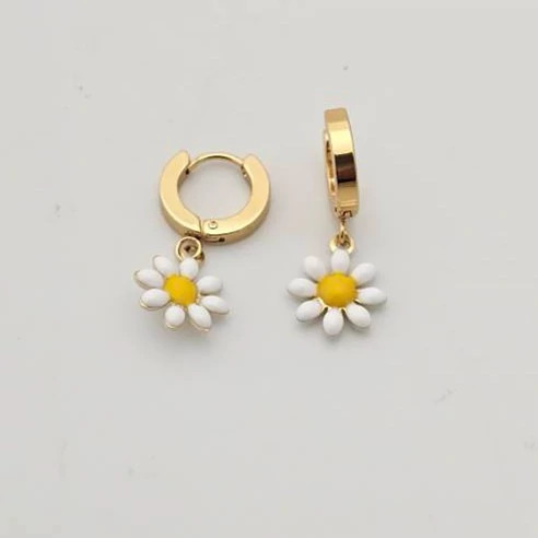 گوشواره آویز گل بابونه